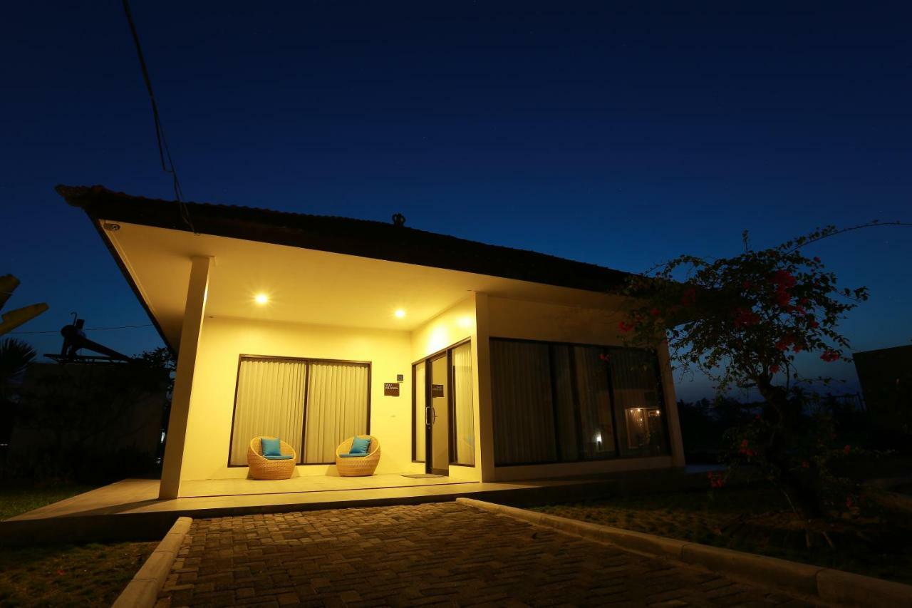 Belitung Holiday Resort Sijuk Екстериор снимка