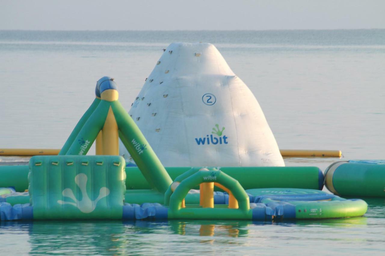 Belitung Holiday Resort Sijuk Екстериор снимка