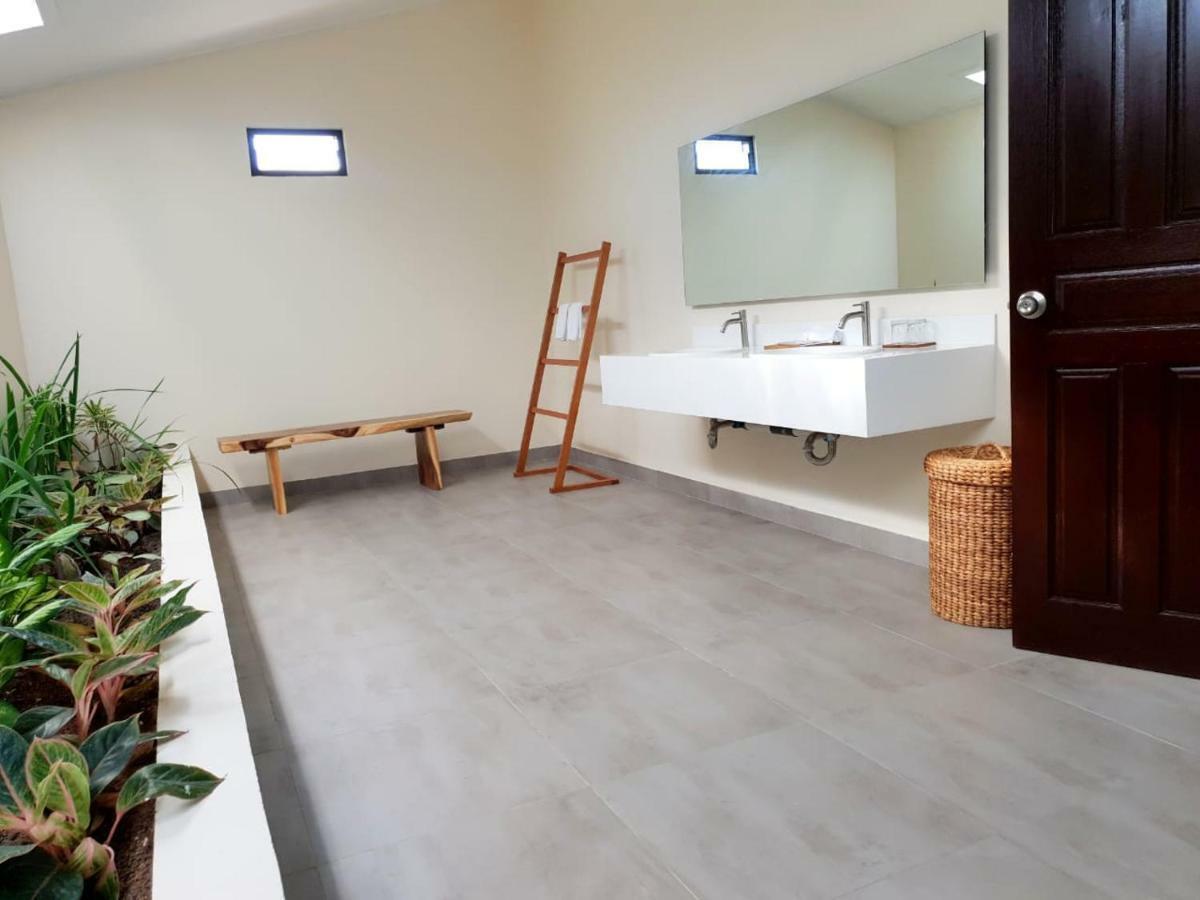 Belitung Holiday Resort Sijuk Екстериор снимка