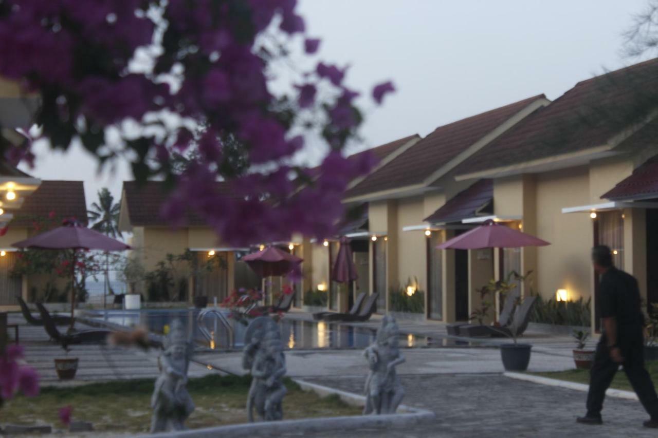 Belitung Holiday Resort Sijuk Екстериор снимка
