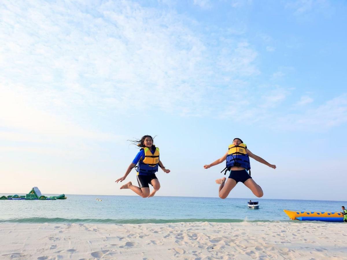 Belitung Holiday Resort Sijuk Екстериор снимка