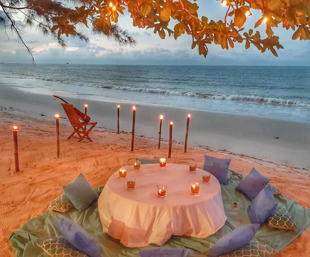Belitung Holiday Resort Sijuk Екстериор снимка